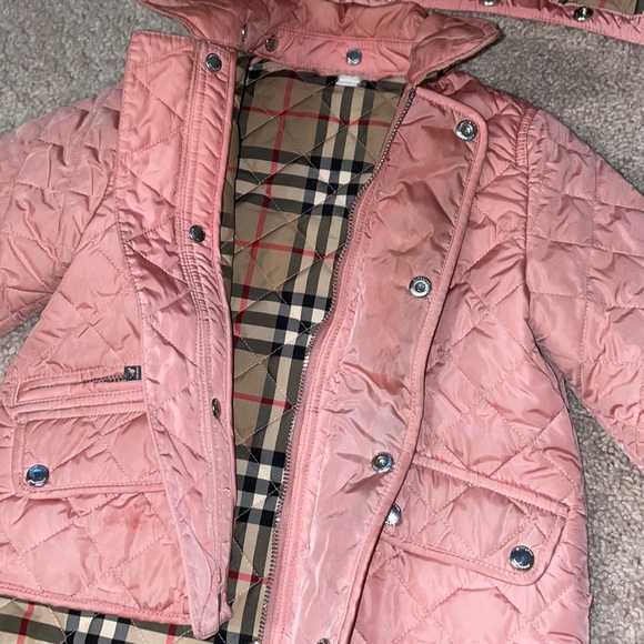 COPY - Authentic Burberry Kids Pink detachable hood quilted coat - Picture 12 of 16